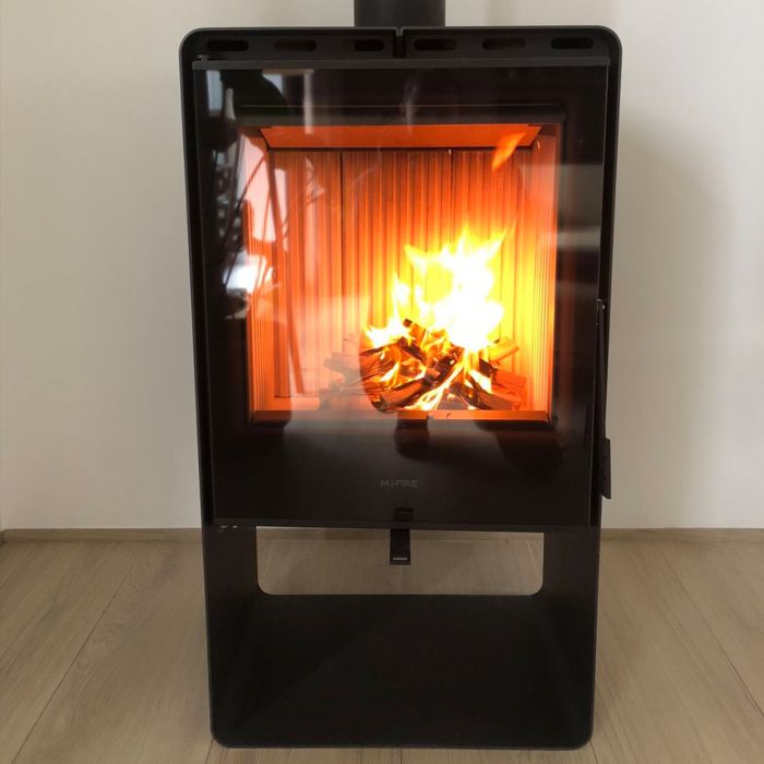 Піч сталева M-Fire Santorini з дровником (12kW)