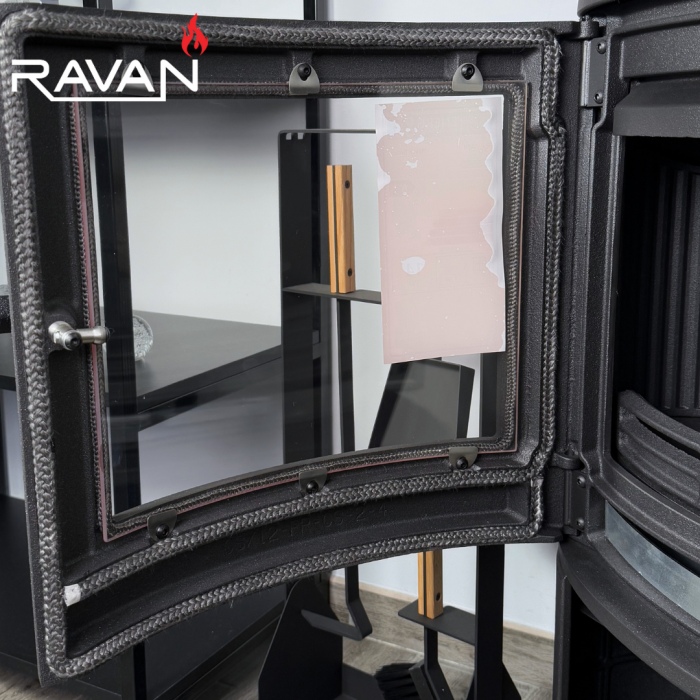 Чавунна піч Ravan Deluxe – потужна опалювальна піч із високоякісного чавуну, для будинку, дачі або заміського котеджу